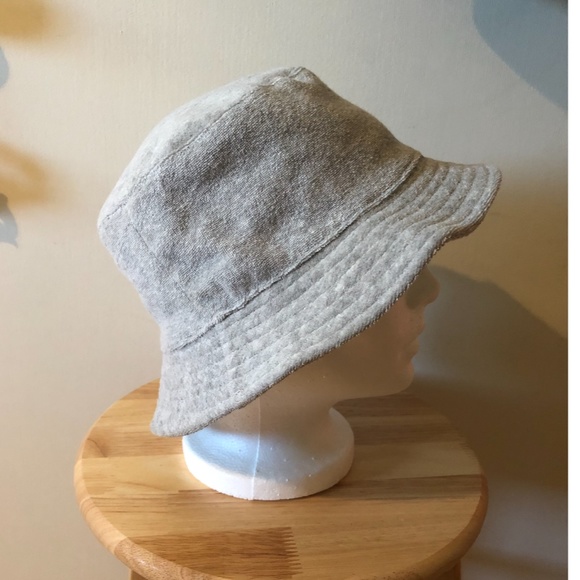 Light gray unisex terry bucket hat NWT - Picture 3 of 7